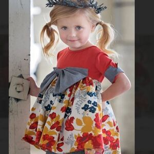 Persnickety Red and Gray short sleeve floral dress size 2